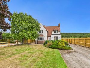 Photo 13- click for photo gallery